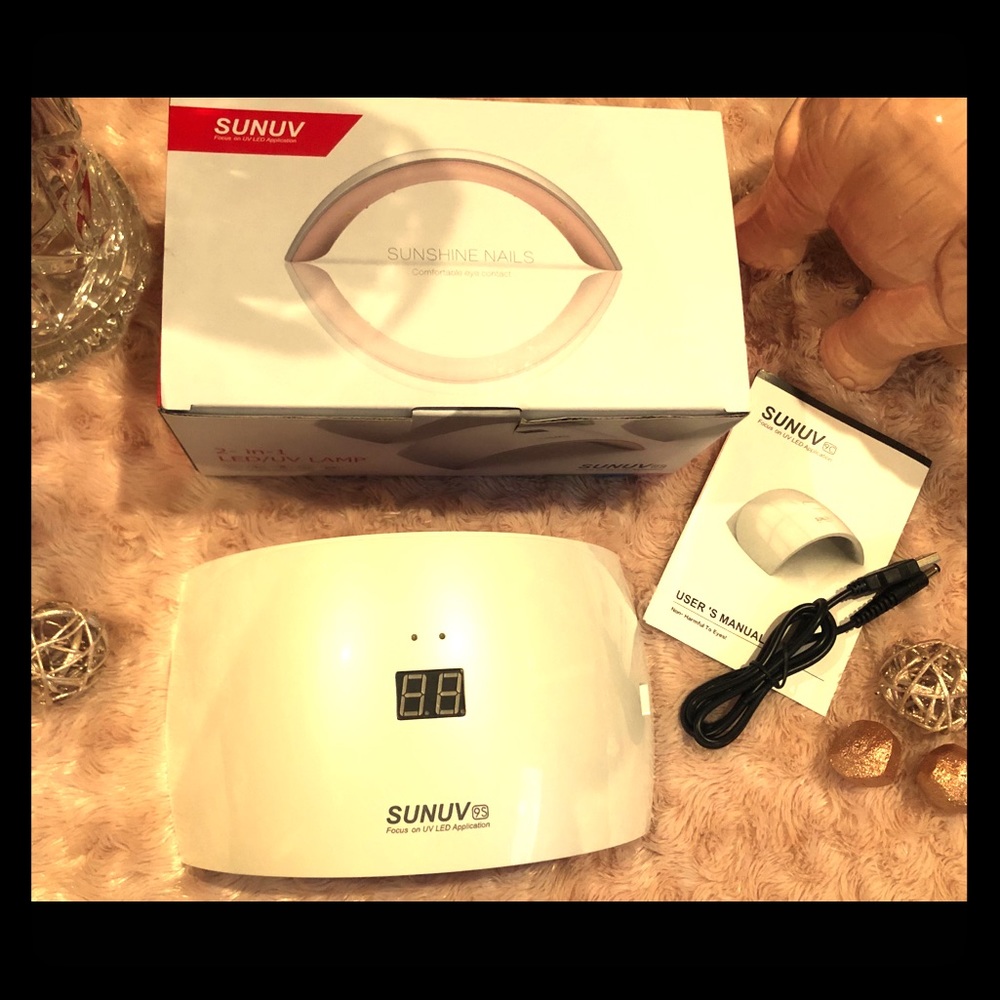 SUNUV 2-in-1 LED/UV Lamp for nails